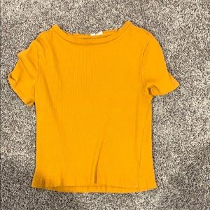 Orange ribbed t-shirt